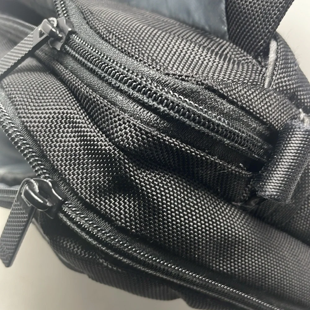 Tumi T-Tech Network Laptop Bag🖤
